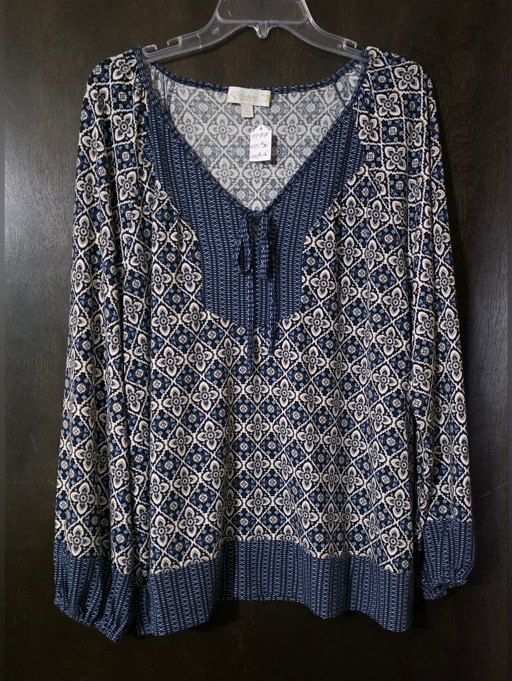 Suzanne Betro Navy and Cream V-Neck Printed Blouse Tie Front Pullover Size 1X